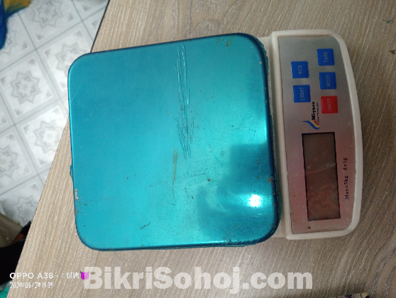 Weight scale